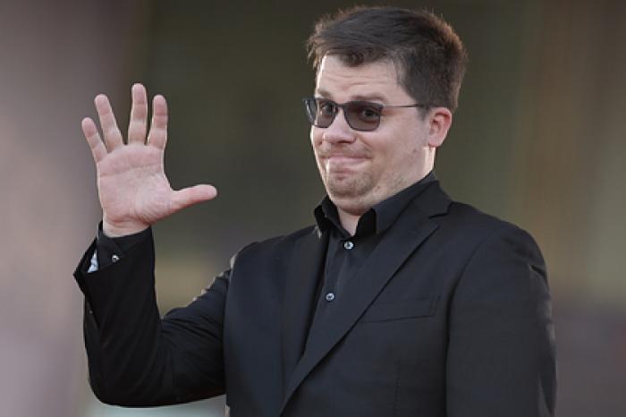 «Задолбавший» Гузееву Харламов вновь высмеял «Давай поженимся!»