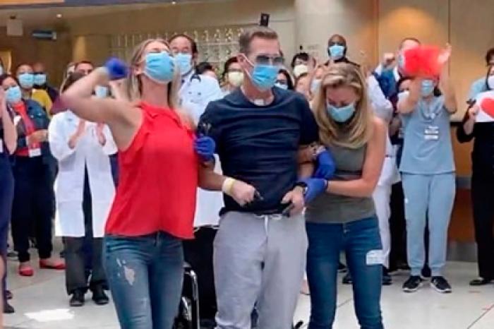 «Безнадежный» пациент излечился от коронавируса и отправился домой