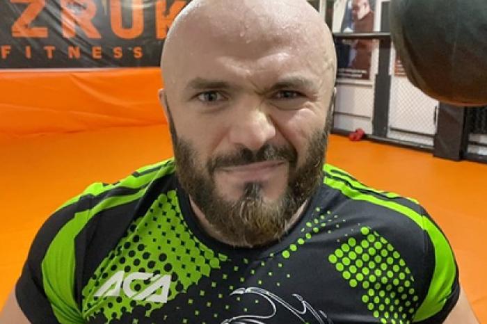 Боец MMA ответил пообещавшему защитить звезду «Реальных пацанов» Волкову