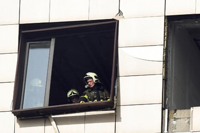 Число погибших в сгоревшем российском хосписе выросло