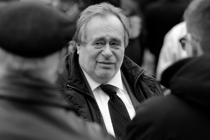 Член правительства Ельцина умер после заражения коронавирусом