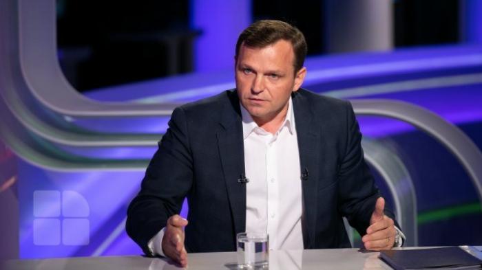 Лидер ППДП Андрей Нэстасе сожалеет об оскорблениях в адрес Publika TV