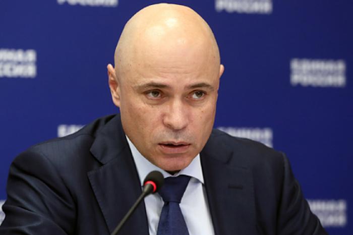 На совещании с губернатором россиян назвали гопниками и слабыми умом