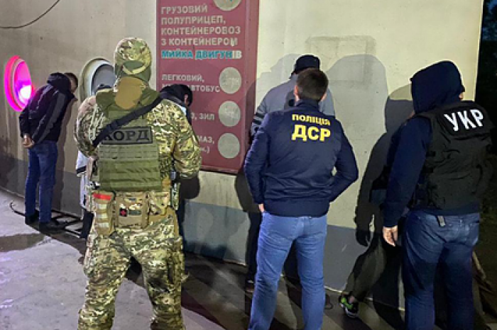 На Украине задержали устроивших покушение на лидера международного наркокартеля