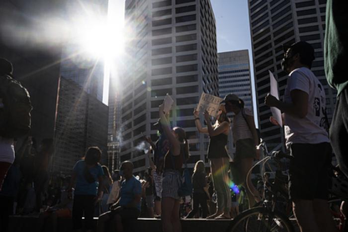 Перечислены охваченные бунтами города США