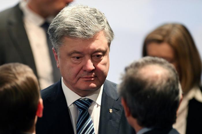 Порошенко вызвали на допрос по делу о краже картин