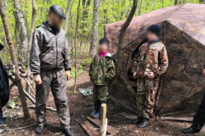 Спрятавший троих детей в лесу от коронавируса россиянин объяснился