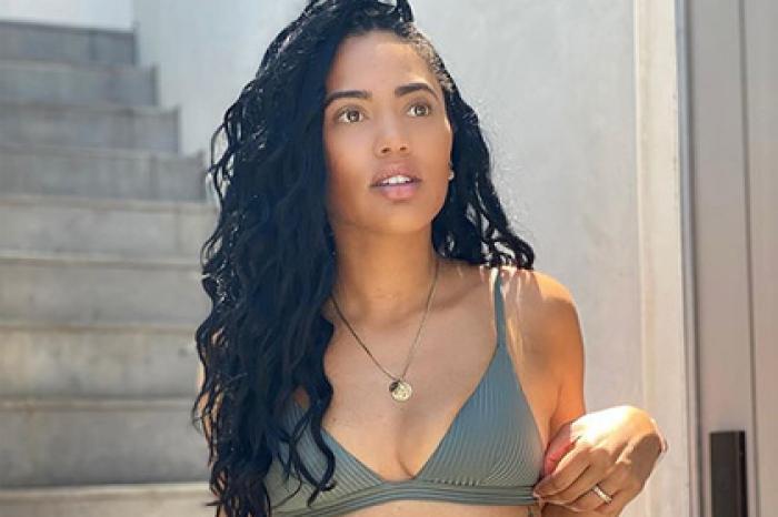 Телеведущая оголилась для фото и была поймана на лицемерии