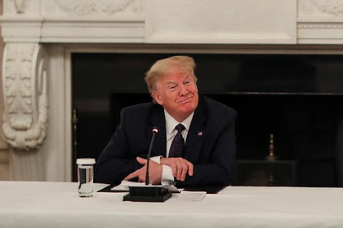 Трамп раскрыл личный способ защиты от коронавируса
