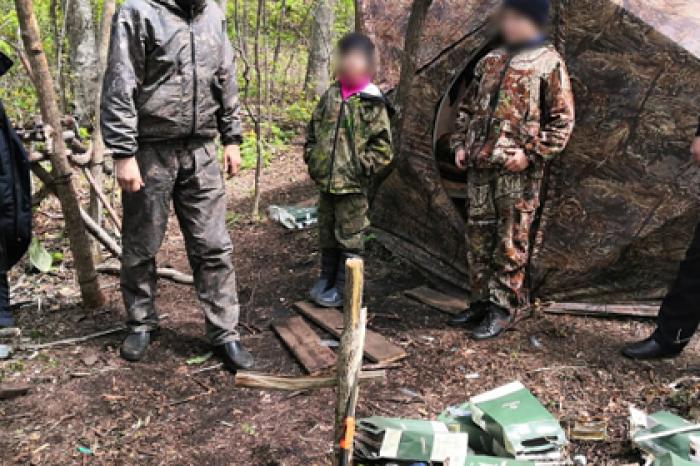 Убежавшего от коронавируса в лес отца с детьми захотели лишить родительских прав