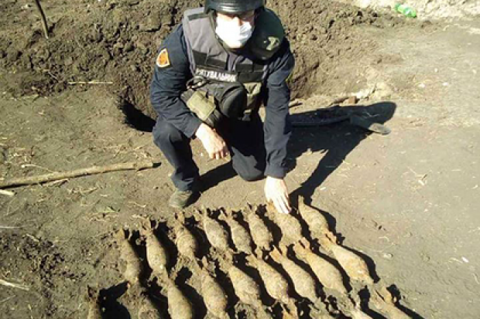 Украина сообщила об обстрелах в Донбассе из запрещенного оружия
