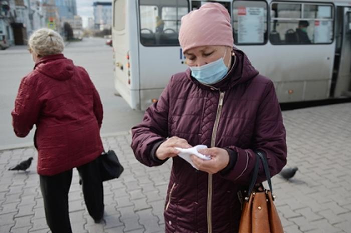 В Москве начал действовать масочный режим