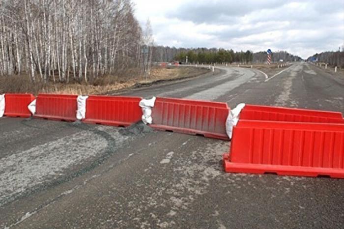Жителям российского региона заблокировали дорогу на дачи