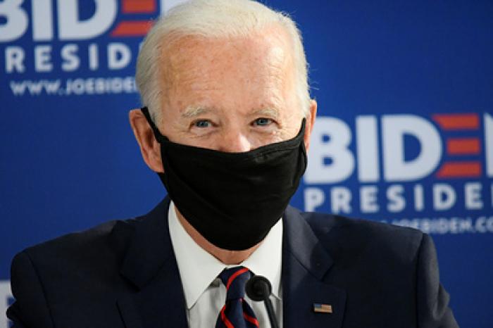 Байден снова оговорился и едва не обматерил расистов