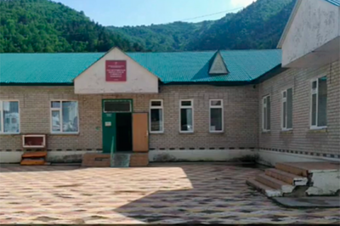 Дагестанский чиновник попал в больницу после драки