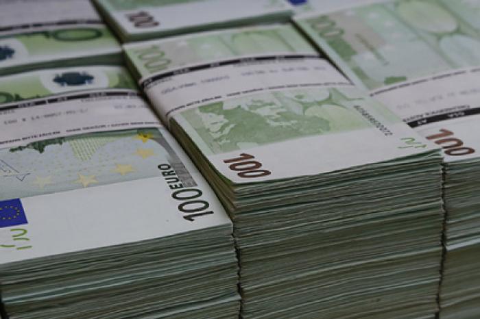 Европа запустила «печатный станок» из-за кризиса