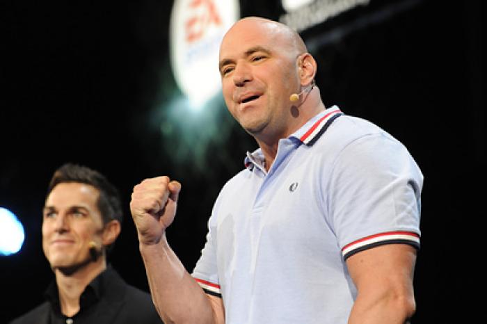 Глава UFC припомнил победившему Волкова американцу критику промоушена