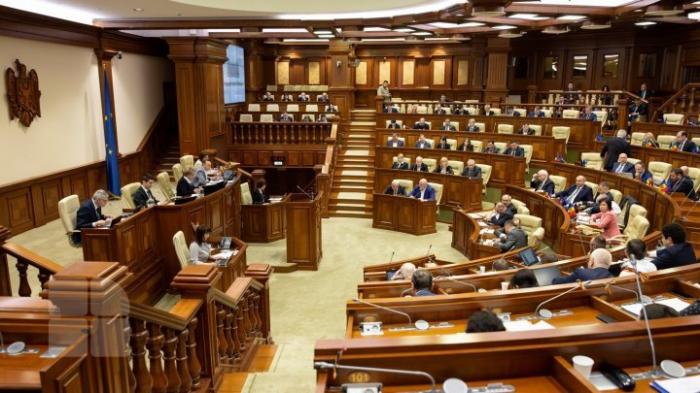 Коалиция ПСРМ-ДПМ потеряла большинство. Еще один депутат ДПМ покинул формирование