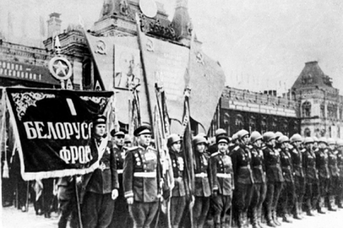 Парад Победы в Москве проведут с элементами торжества 1945 года