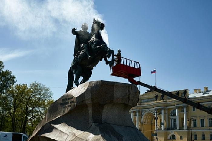 Петербург вслед за Москвой анонсировал снятие ограничений