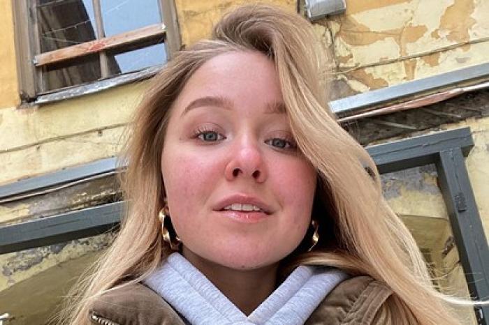 Погибшая на Бали 18-летняя российская блогерша перед смертью поругалась с отцом