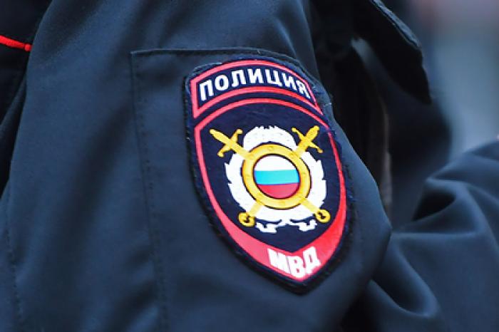 Полицейские предложили россиянину водку и спасли его от самоубийства