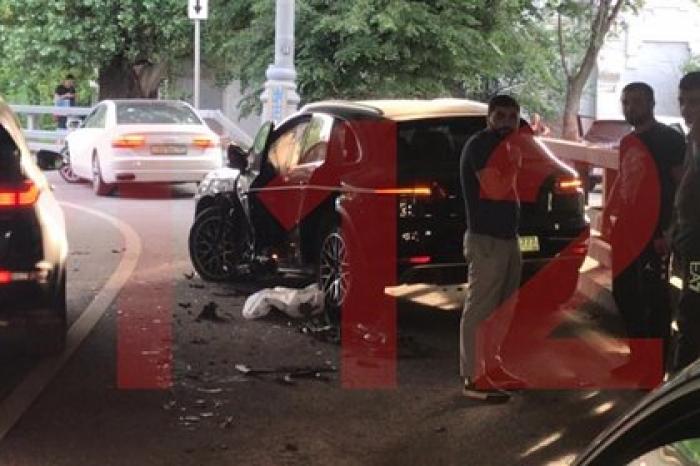 Появились первые кадры с места ДТП с участием внука экс-губернатора Ишаева