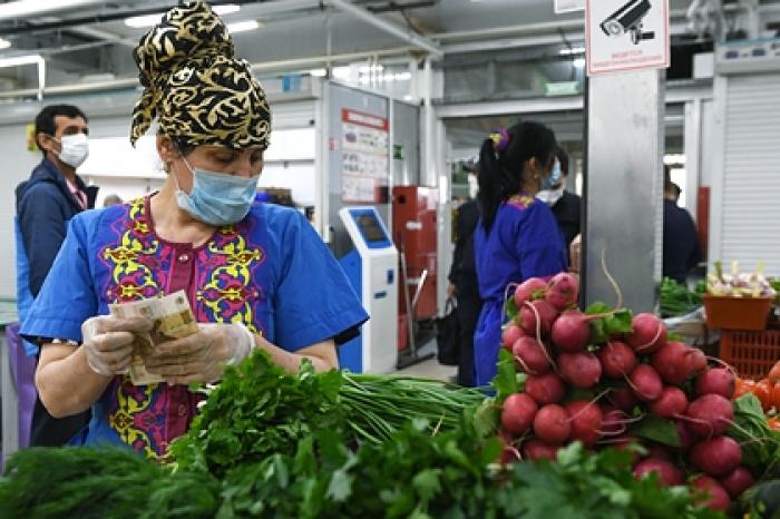 Роспотребнадзор подготовил новые правила продажи еды на фоне коронавируса