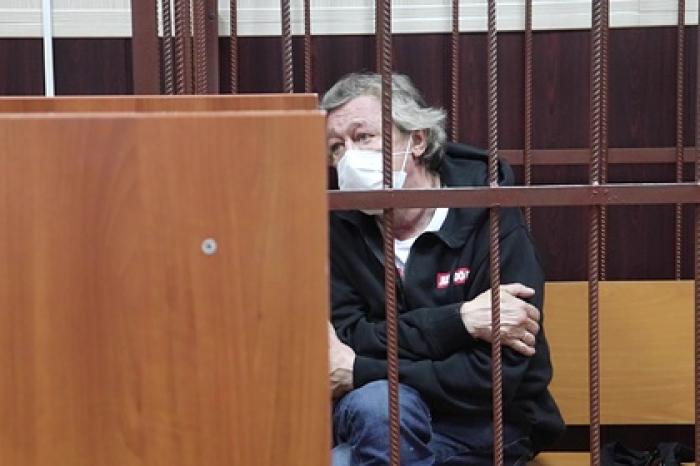 Семья погибшего в ДТП Захарова отказалась от денег Ефремова