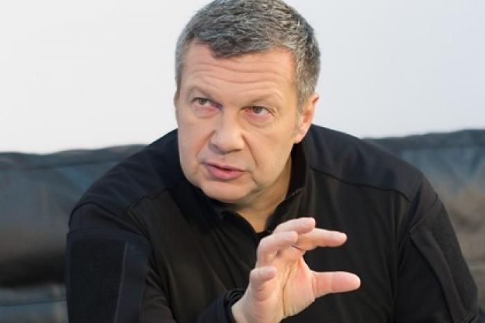Соловьев назвал причину провокации солдата на параде Победы
