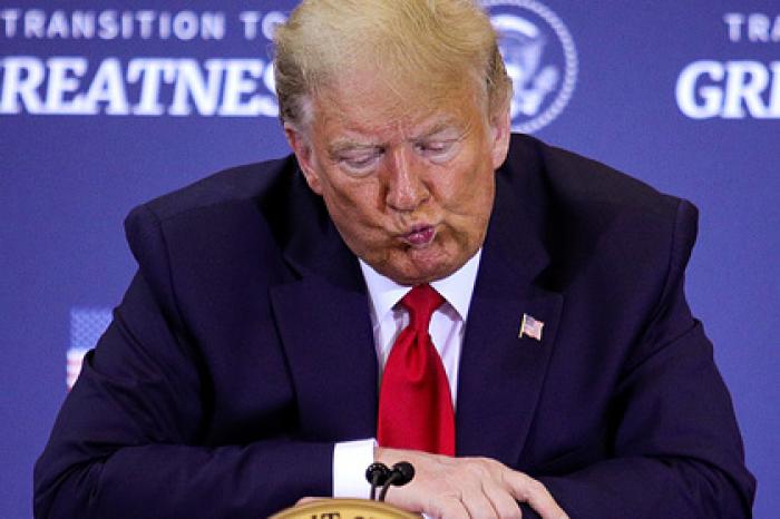 Трамп впал в ярость из-за спора с главой Пентагона о войсках