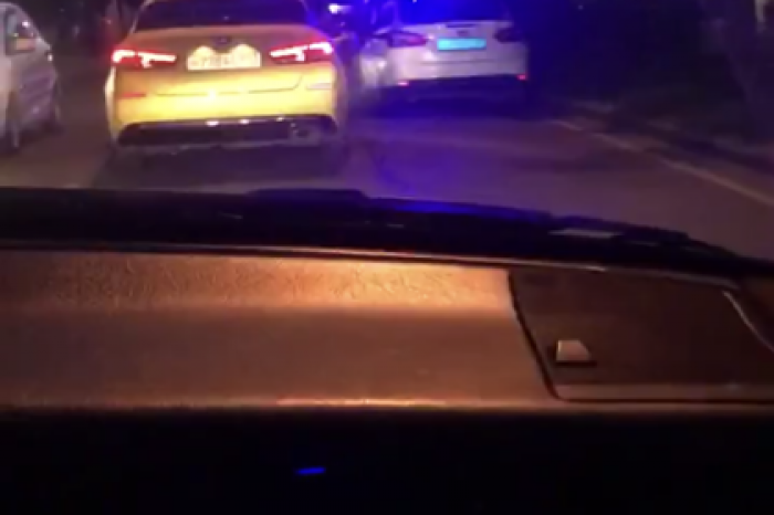В Москве началась перестрелка