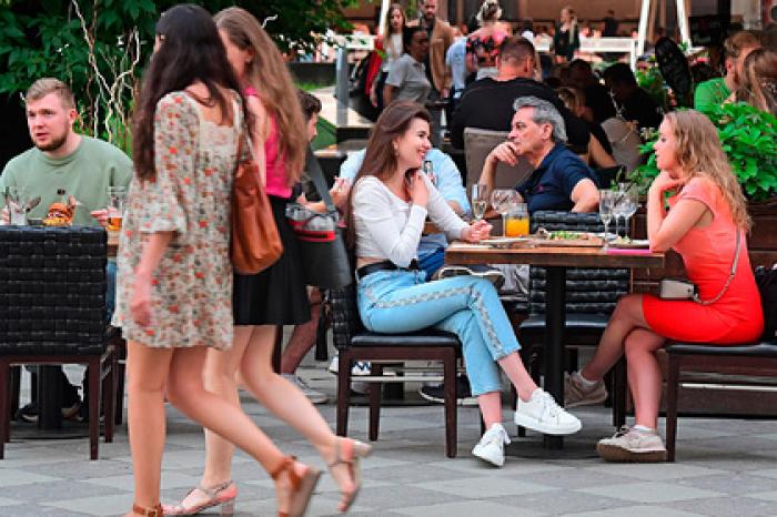 В Москве сняли почти все ограничения из-за коронавируса