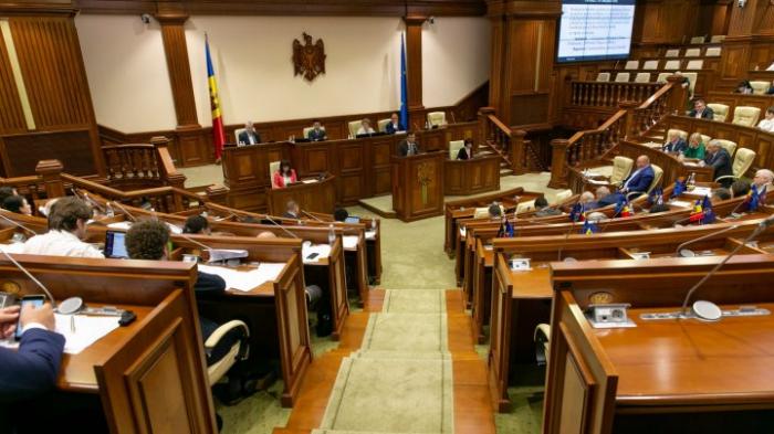 Во что обходятся нам депутаты: секретариат парламента представил по запросу Publika TV информацию