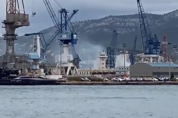 Во Франции потушили атомную подлодку