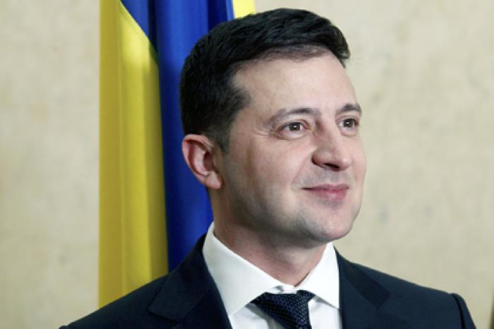 Зеленский увидел опору украинского суверенитета в американских деньгах