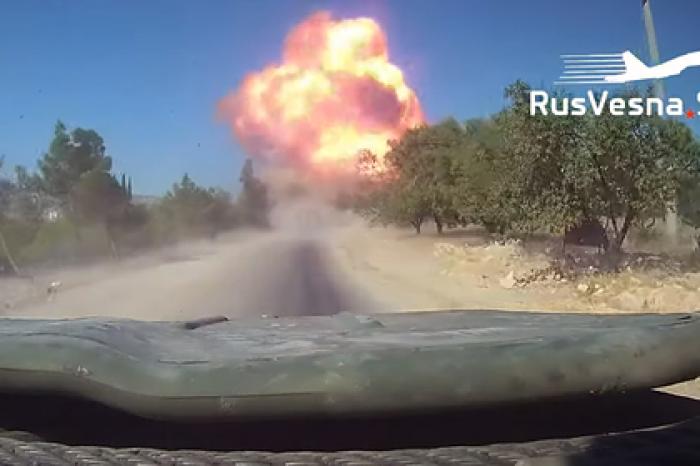 Атаку террористов на российско-турецкий патруль в Сирии показали глазами военных