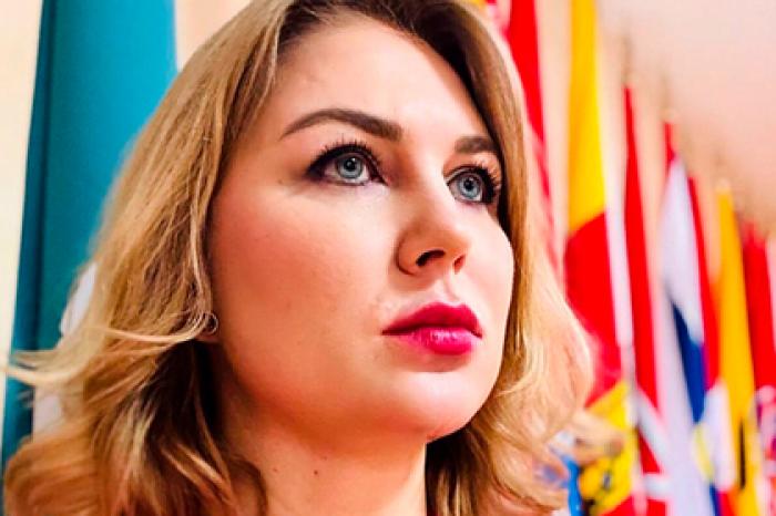 Автор идеи переноса Дня России пожаловалась на день рождения Буша-старшего