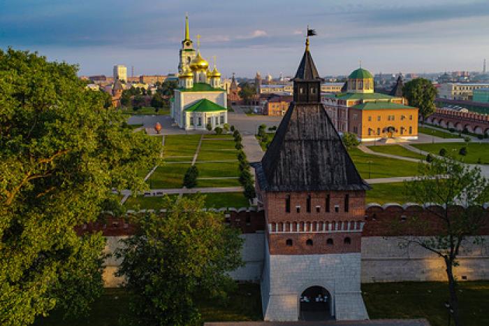 Бизнес Тульской области поддержали сотнями миллионов рублей во время пандемии