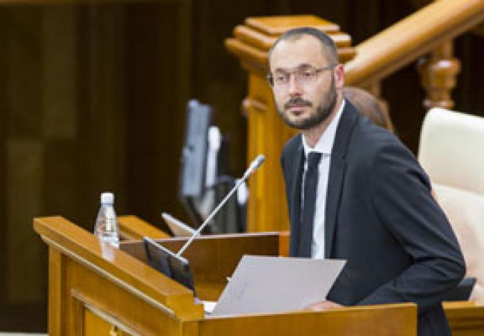 ​ДЕПУТАТ PAS О РЕШЕНИЕ КС: С НЫНЕШНИМ ПАРЛАМЕНТОМ ВСЕ РАВНО НЕЛЬЯЗ ДВИГАТЬСЯ ДАЛЬШЕ