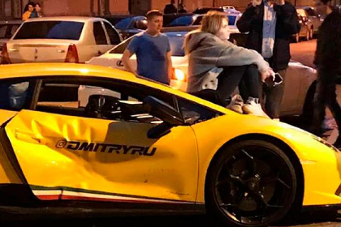 Lamborghini известного блогера попал в аварию в Санкт-Петербурге