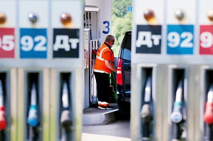На российских АЗС решили ликвидировать недолив топлива