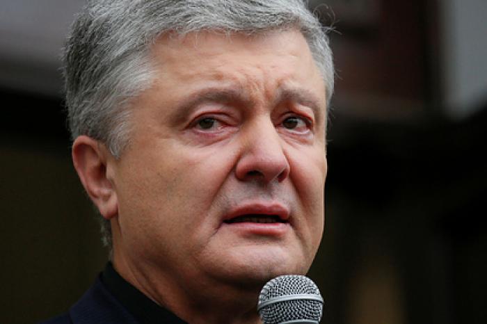 Порошенко припомнили его обещание защищать русскоязычные школы