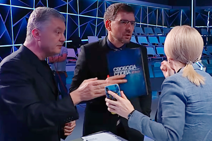 Порошенко припомнили поздравление Путина с Днем России