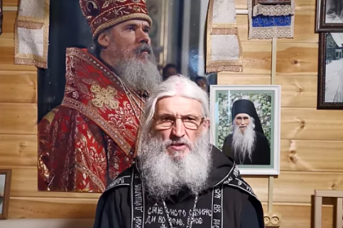 В РПЦ объяснили действия лишенного сана священника страхом перед китайцами