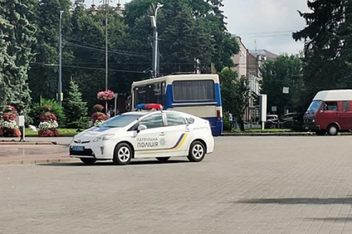 Захвативший автобус украинец пообещал выдвинуть требования в соцсетях