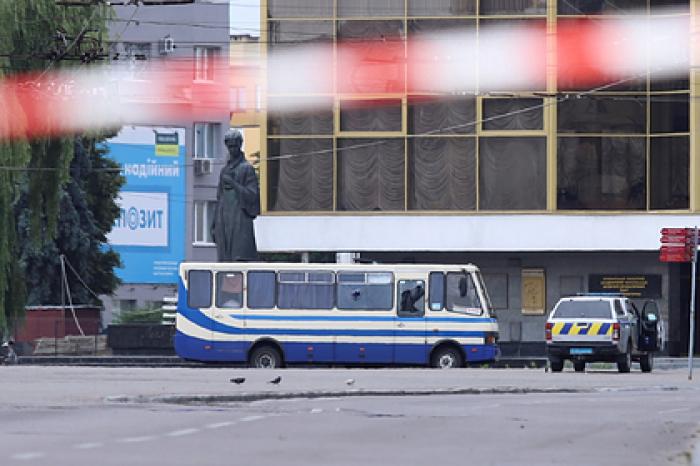 Заложница из захваченного украинского автобуса вышла на связь с журналистами