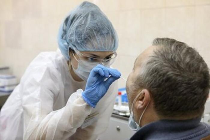 Число новых случаев заражения коронавирусом в России приблизилось к 5000