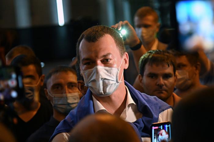 Дегтярев поручил возобновить работу крупных торговых центров до конца недели