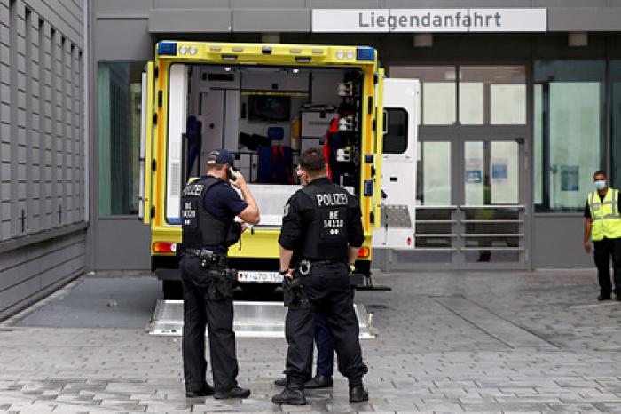 Франция призвала Россию немедленно расследовать случившееся с Навальным